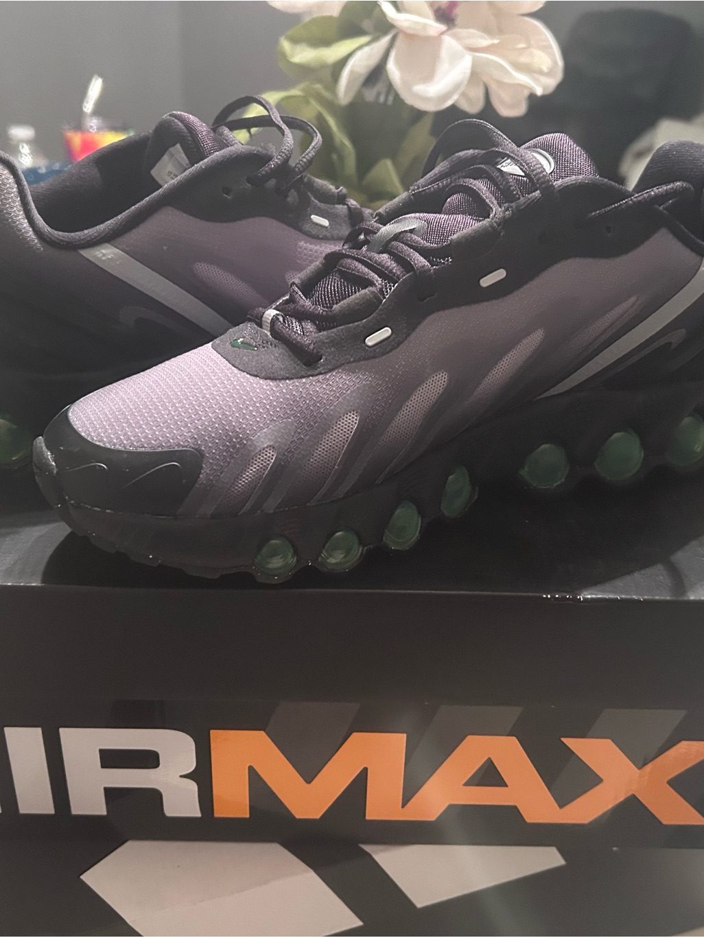 Nike Gray And Black Running Sneakers With Green Air Pods
